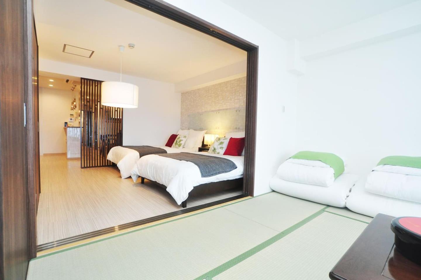 Guest House Sakura Osaka Esterno foto